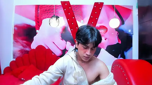 Snapshot of alex_477 chatting on November 1, 2025, 11:45 am alex 477 online show from November 1, 2025, 11:45 am