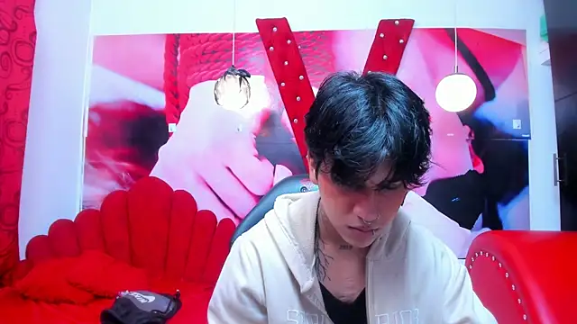 Snapshot of alex_477 chatting on November 15, 2025, 11:40 am alex 477 online show from November 15, 2025, 11:40 am