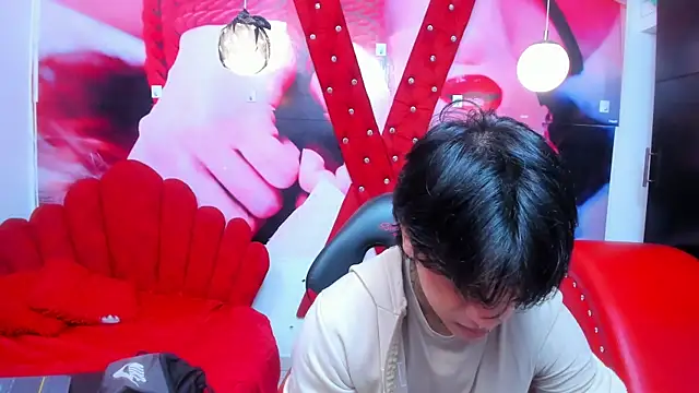 Snapshot of alex_477 chatting on November 18, 2025, 11:36 am alex 477 online show from November 18, 2025, 11:36 am