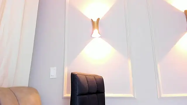 Lia walton online show from January 27, 2025, 5:48 pm