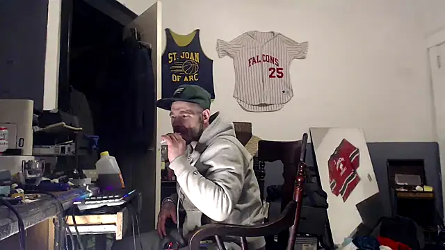 Snapshot of sledge901 chatting on January 14, 2025, 7:27 am sledge901 online show from January 14, 2025, 7:27 am