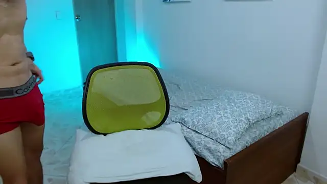 Snapshot of giannandblacke chatting on January 11, 2025, 12:22 am giannandblacke online show from January 11, 2025, 12:22 am