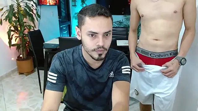 Snapshot of giannandblacke chatting on February 18, 2025, 11:52 pm giannandblacke online show from February 18, 2025, 11:52 pm