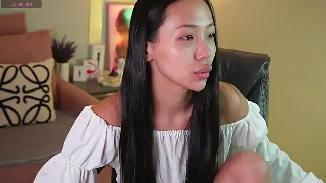  MIURA  online show from February 12, 2025, 1:09 am