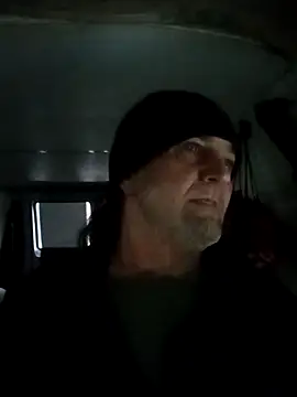 Hotbodyscottie online show from December 5, 2024, 9:39 am