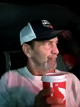 Hotbodyscottie online show from December 18, 2024, 10:30 am