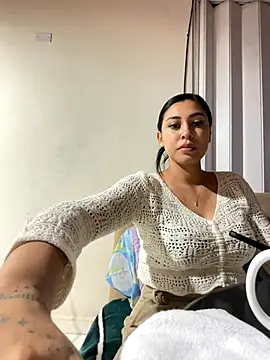 Snapshot of Sol_Miller chatting on September 26, 2025, 1:09 am Sol Miller online show from September 26, 2025, 1:09 am