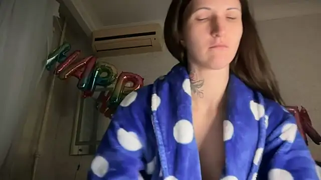 daddyandmyprincess online show from October 21, 2025, 11:16 pm