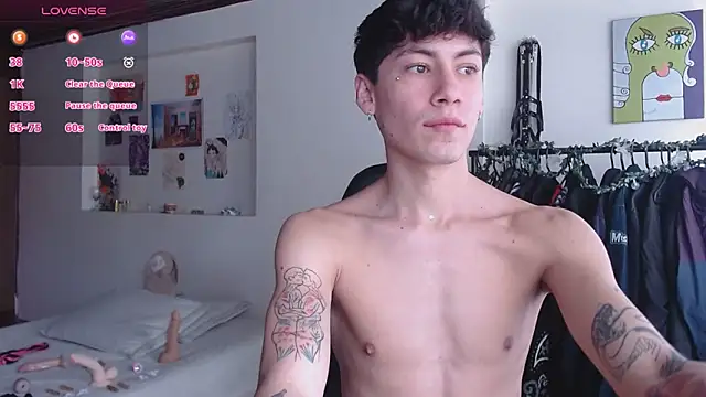 Snapshot of Amahd696 chatting on November 11, 2025, 3:12 pm Amahd696 online show from November 11, 2025, 3:12 pm