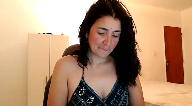 samantha s69 online show from January 14, 2025, 12:56 pm