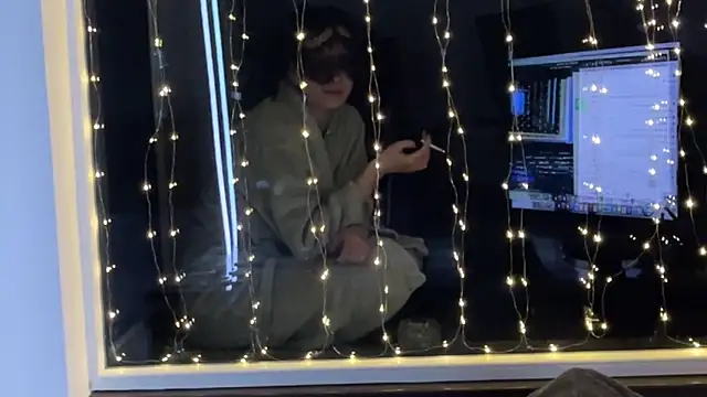 Snapshot of Missy_baby chatting on March 12, 2025, 11:12 pm Missy baby online show from March 12, 2025, 11:12 pm