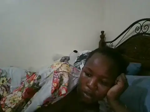 Snapshot of Sonnia_ chatting on February 10, 2025, 8:00 pm Sonnia online show from February 10, 2025, 8:00 pm