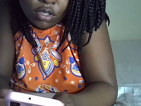 Snapshot of Sonnia_ chatting on December 4, 2025, 10:51 pm Sonnia online show from December 4, 2025, 10:51 pm