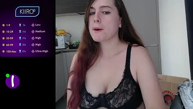 Dominahot4you online show from October 9, 2025, 7:39 am