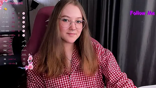 Snapshot of bunny_bubble chatting on November 22, 2025, 11:26 pm bunny bubble online show from November 22, 2025, 11:26 pm