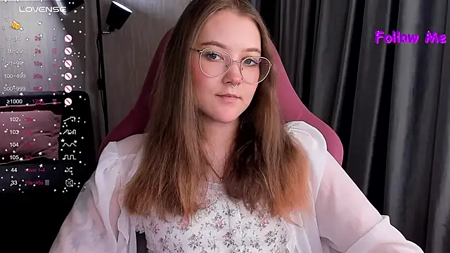 Snapshot of bunny_bubble chatting on December 4, 2025, 11:13 pm bunny bubble online show from December 4, 2025, 11:13 pm