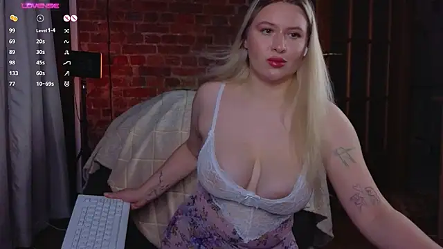 helen frogg online show from November 1, 2025, 8:11 pm