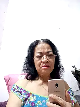 Hotestlove online show from March 19, 2025, 12:01 pm