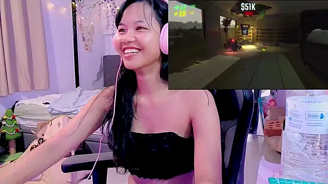 Snapshot of Kana_G chatting on March 17, 2025, 7:37 pm Kana G online show from March 17, 2025, 7:37 pm