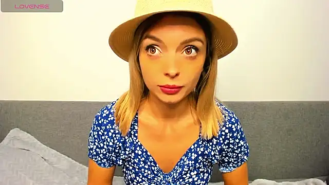 Snapshot of _ellen_meow_ chatting on October 25, 2025, 9:31 pm ellen meow online show from October 25, 2025, 9:31 pm