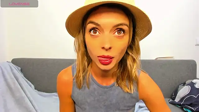 Snapshot of _ellen_meow_ chatting on November 6, 2025, 9:37 pm ellen meow online show from November 6, 2025, 9:37 pm