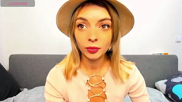 Snapshot of _ellen_meow_ chatting on November 11, 2025, 9:15 pm ellen meow online show from November 11, 2025, 9:15 pm