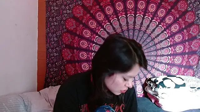 AbbySccott online show from September 12, 2025, 12:49 pm