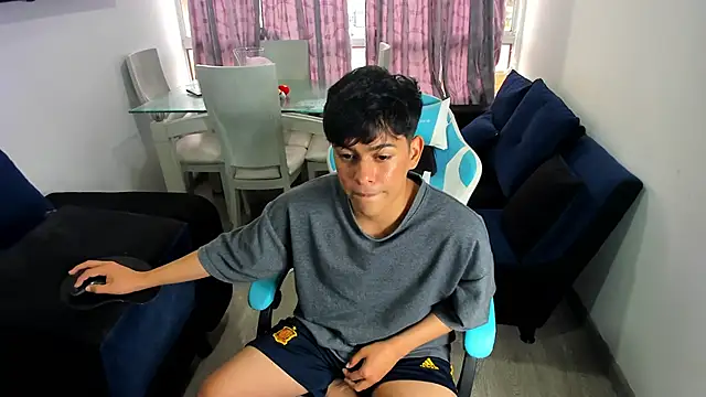 Snapshot of Franco_Rizzo_ chatting on February 11, 2025, 10:07 pm Franco Rizzo  online show from February 11, 2025, 10:07 pm