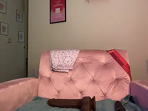 VixenCapri online show from February 9, 2025, 7:52 pm