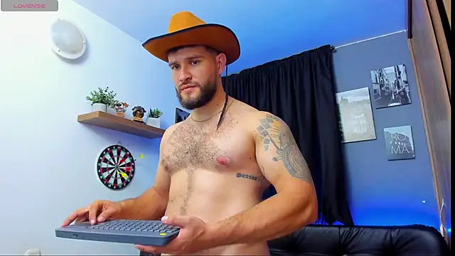 Snapshot of AndrewDiaz chatting on February 8, 2025, 9:03 am AndrewDiaz online show from February 8, 2025, 9:03 am