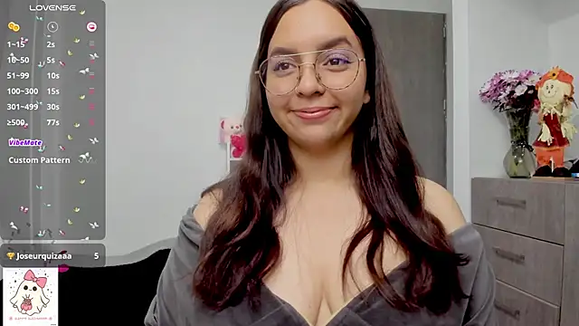 Valery7rose  online show from October 14, 2025, 2:40 pm