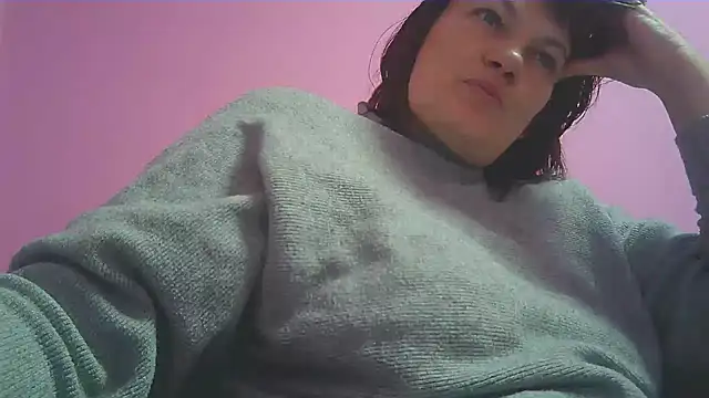 Snapshot of Lucinka1 chatting on December 1, 2024, 4:29 pm Lucinka1 online show from December 1, 2024, 4:29 pm