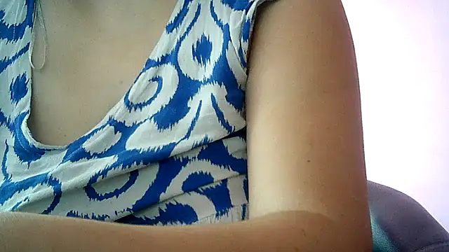 Snapshot of Lucinka1 chatting on December 18, 2024, 12:29 pm Lucinka1 online show from December 18, 2024, 12:29 pm