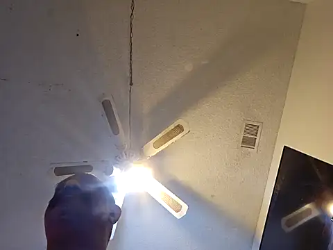 Snapshot of anyway2cum chatting on January 16, 2025, 1:04 pm anyway2cum online show from January 16, 2025, 1:04 pm