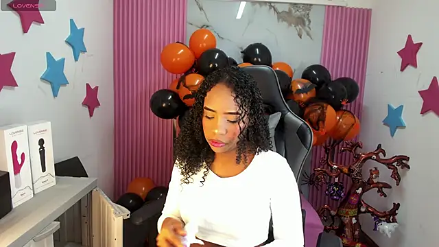 lia 16 online show from October 22, 2025, 10:59 am