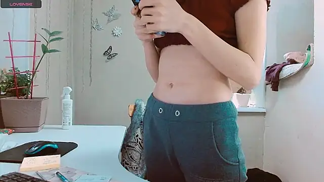 Snapshot of RosaJil chatting on February 7, 2025, 2:04 pm RosaJil online show from February 7, 2025, 2:04 pm