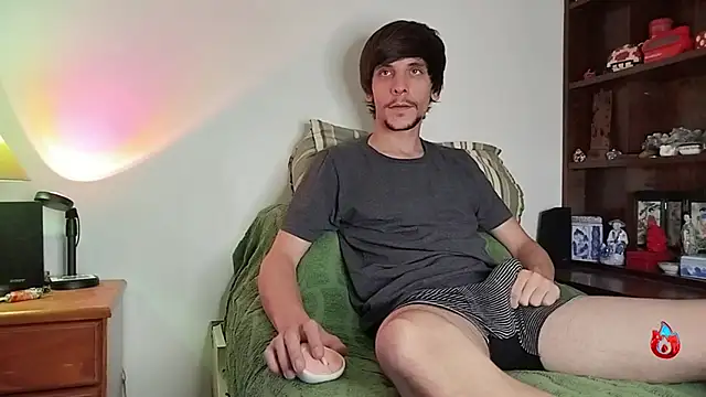 Snapshot of tobix_ chatting on March 2, 2025, 10:48 pm tobix online show from March 2, 2025, 10:48 pm