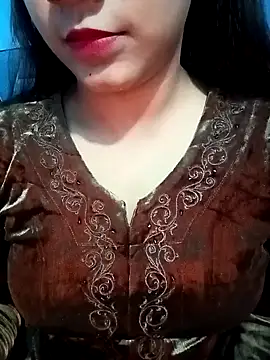 Snapshot of Gulabo-jaan chatting on December 18, 2024, 7:58 am Gulabo-jaan online show from December 18, 2024, 7:58 am