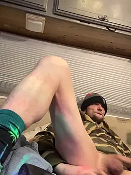 Snapshot of Followthepiper chatting on January 8, 2025, 3:39 pm Followthepiper online show from January 8, 2025, 3:39 pm