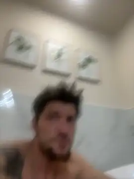 Snapshot of Followthepiper chatting on January 12, 2025, 10:22 pm Followthepiper online show from January 12, 2025, 10:22 pm