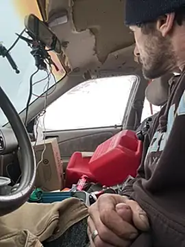 Snapshot of Followthepiper chatting on February 17, 2025, 6:37 pm Followthepiper online show from February 17, 2025, 6:37 pm