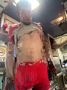 Snapshot of Followthepiper chatting on October 9, 2025, 11:03 pm Followthepiper online show from October 9, 2025, 11:03 pm