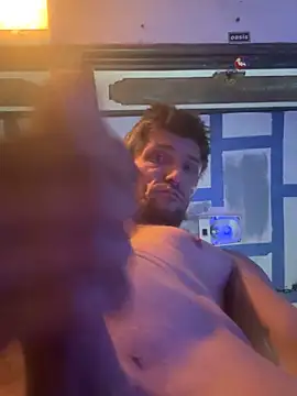 Snapshot of Followthepiper chatting on November 16, 2025, 12:00 pm Followthepiper online show from November 16, 2025, 12:00 pm