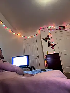 Snapshot of Followthepiper chatting on December 15, 2025, 5:12 am Followthepiper online show from December 15, 2025, 5:12 am