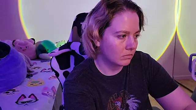 InternetFairy XO online show from February 28, 2025, 7:58 am