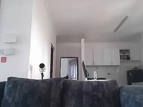 petiteebony 81 online show from November 28, 2025, 7:00 am