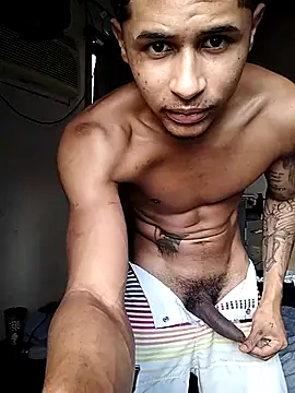 cirilopaupqueno online show from October 2, 2025, 6:15 pm