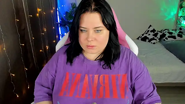 Akemi BBW online show from October 29, 2025, 5:58 pm