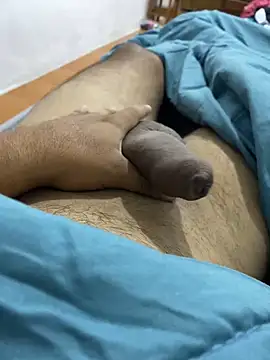 Enrrique30 online show from December 7, 2024, 2:42 am