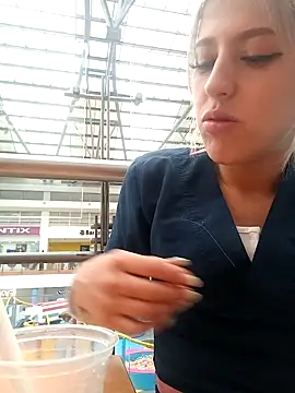 eva-2023 online show from February 5, 2025, 8:04 pm